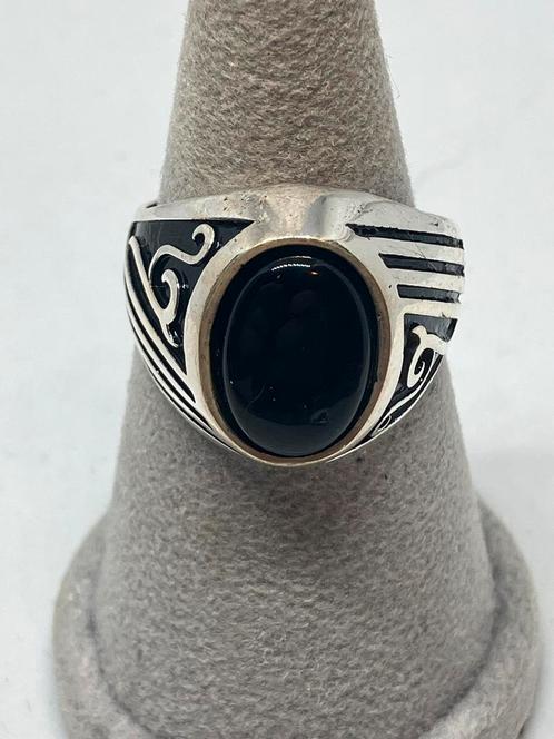 Zilveren ring met onyx ( zilver 925 ), Bijoux, Sacs & Beauté, Bagues, Neuf, Homme, 20 ou plus grands, Noir, Argent, Avec pierre précieuse
