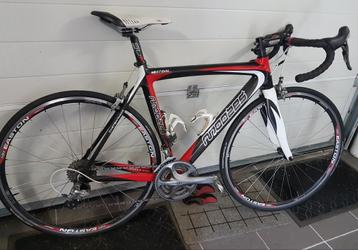 MOOZES Mistral maat 54groep ULTEGRA FULL CARBON