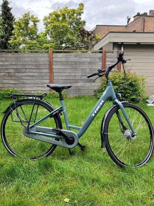 Damesfiets Trek L200, Fietsen en Brommers, Fietsen | Dames | Damesfietsen, Zo goed als nieuw, Overige merken, Versnellingen, Minder dan 47 cm