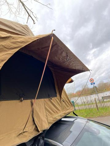 Tente de toit 140 avec ou sans sous tente 