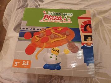 Jeux de société balance game pizza neuf  Jamais ouvert , tou