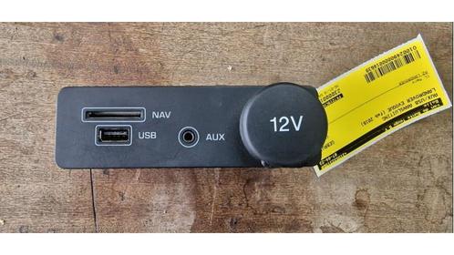 Connexion USB d'un Landrover Evoque, Autos : Pièces & Accessoires, Électronique & Câbles, Land Rover, Utilisé, 3 mois de garantie