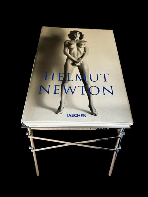 Helmut Newton SUMO (Comme neuf), Livres, Art & Culture | Photographie & Design, Neuf, Photographes, Enlèvement
