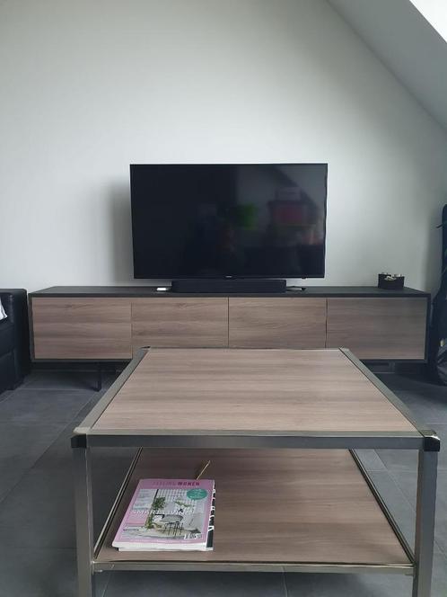 Houten tv-meubel met stalen onderstel & bijhorend salontafel, Maison & Meubles, Armoires | Mobilier de télévision, Comme neuf