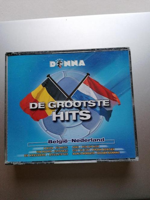 CD RADIO DONNA de grootste hits uit België en Nederland, CD & DVD, CD | Compilations, Comme neuf, Enlèvement ou Envoi