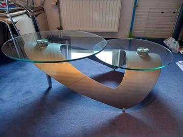 Table de salon moderne design articulée en verre 