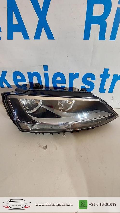 Volkswagen Jetta Koplamp Halogeen rechts 5C7941006A, Autos : Pièces & Accessoires, Éclairage, Volkswagen, Utilisé, Enlèvement ou Envoi