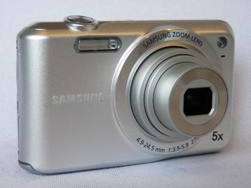 Samsung ES70 (silver),  SD, ACCU GOED, oplader, tasje