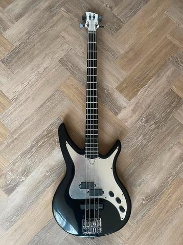 Hartke XL-4 bass aluminium neck