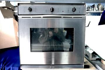 Four cuisinière électrique à encastrer Smeg