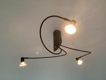 plafondlamp handgemaakt in metaal voor 3 lampen
