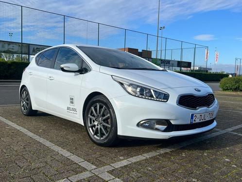 Kia Ceed / cee'd Berline in super conditie, Auto's, Kia, Particulier, (Pro) Cee d, ABS, Airbags, Airconditioning, Alarm, Bluetooth