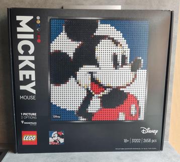 lego art 31202 disney's mickey mouse