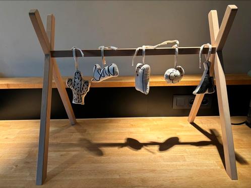 Speelboog Childhome + hangers, Enfants & Bébés, Jouets | Jouets de bébé, Comme neuf, Baby Gym, Enlèvement
