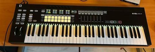 Novation 61SL MkIII, Musique & Instruments, Synthétiseurs, Utilisé, 61 touches, Novation, Avec connexion MIDI