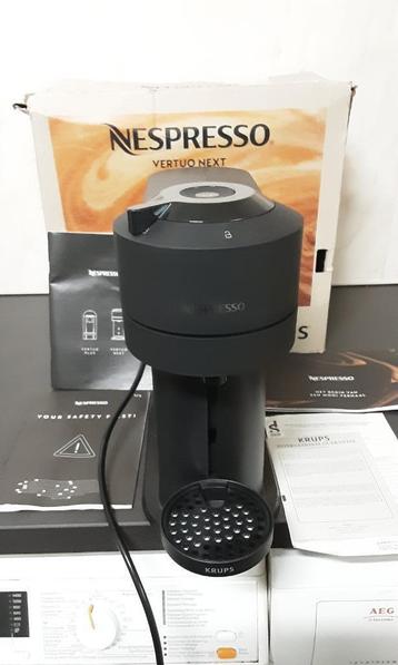 Machine à café Nespresso Next, neuve, sans défauts.