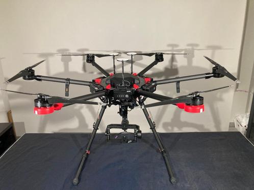 DJI Matrice M600 PRO (Drone), TV, Hi-fi & Vidéo, Drones, Comme neuf, Drone sans caméra, Enlèvement