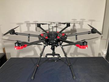 DJI Matrice M600 PRO (Drone)