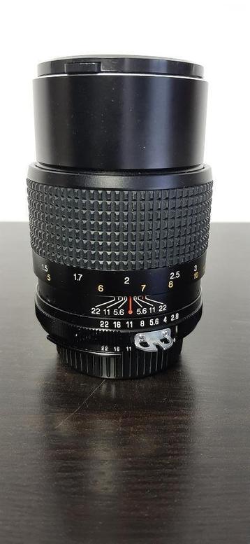 Objectif RMC 135 mm Tokina pour Nikon.
