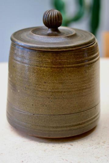 Grand pot avec couvercle en grès vernissé vintage artisanat