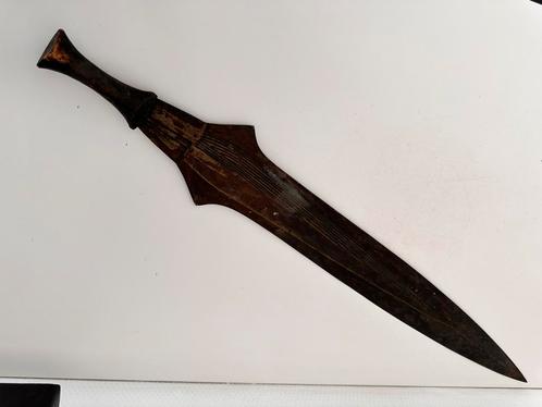 Épée courte Boa Angba Congo 1900, Antiquités & Art, Art | Art non-occidental, Enlèvement ou Envoi