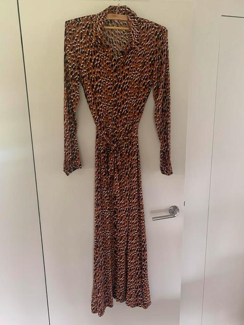 Doorknoop lange jurk met striklint - maat 36 - perfecte st!, Vêtements | Femmes, Robes, Comme neuf, Taille 38/40 (M), Enlèvement ou Envoi