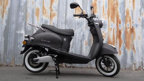 Nouveau scooter électrique Lowigi Retro au prix le plus bas, Vélos & Vélomoteurs, Scooters | SYM, Neuf, Enlèvement ou Envoi