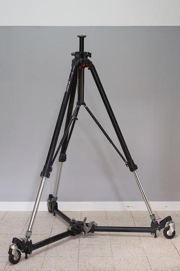 Manfrotto 058 statief en 181B dolly