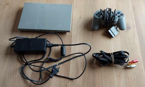 Playstation 2 Slim + PS1 controller (ENKEL AF TE HALEN), Consoles de jeu & Jeux vidéo, Consoles de jeu | Sony PlayStation 2, Comme neuf