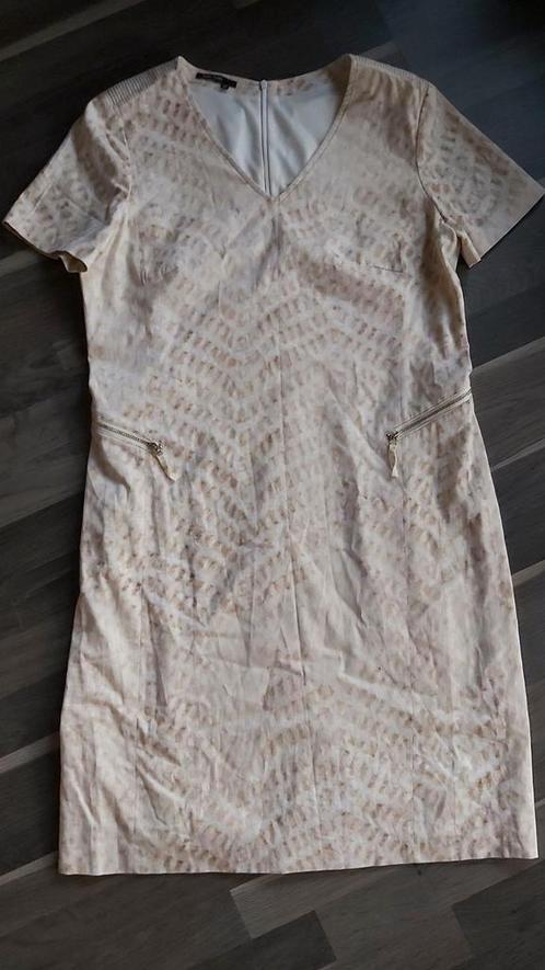 Marc Aurel, robe taille 42, Vêtements | Femmes, Robes, Comme neuf, Taille 42/44 (L), Beige, Longueur genou, Enlèvement ou Envoi