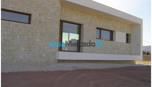 Nieuwbouw te koop aangeboden in Pinoso, Alicante., Immo, Projets de nouvelles constructions, Maison individuelle