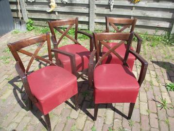 4 chaises anciennes en bois avec dossiers croisés