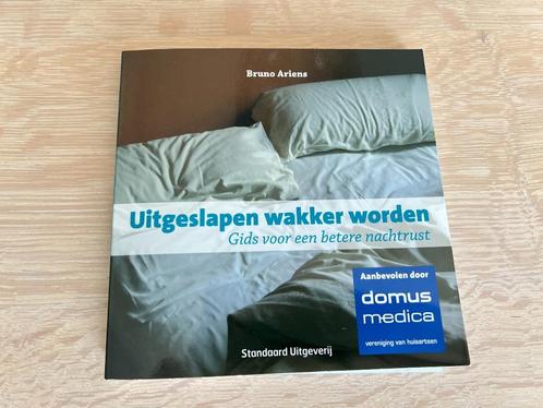 Bruno ARIENS - Uitgeslapen wakker worden - Inclusief CD/DVD, Livres, Conseil, Aide & Formation, Comme neuf, Enlèvement ou Envoi