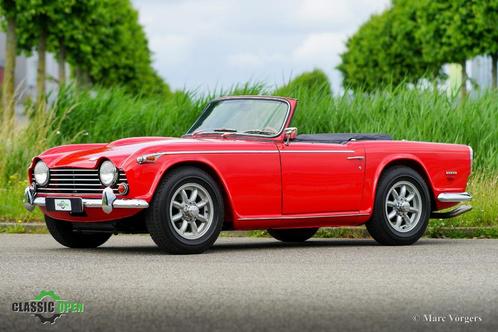 Triumph TR5 PI avec Overdrive, Autos, Triumph, Entreprise, Achat, Autres modèles, Jantes en alliage léger, Essence, Cabriolet