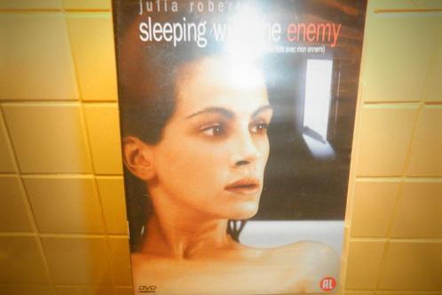 DVD Sleeping With The Enemy.(Julia Roberts), Cd's en Dvd's, Dvd's | Thrillers en Misdaad, Zo goed als nieuw, Actiethriller, Alle leeftijden
