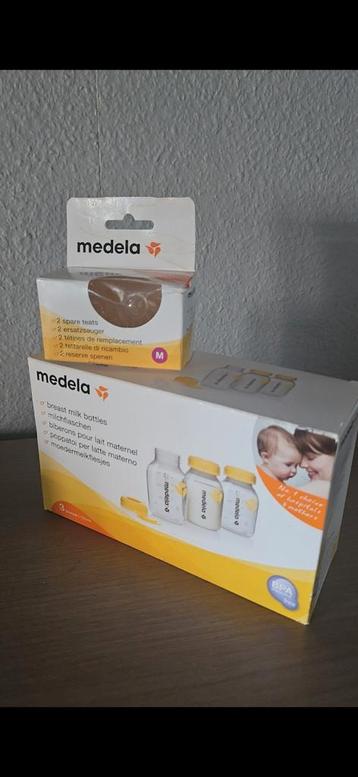 Biberons Medela pour lait maternel et 2 tétines de rechange