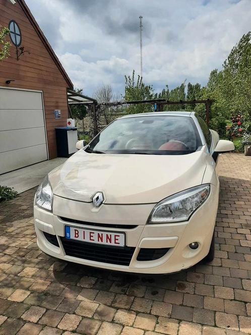 Renault Megane Floride 2012 te koop, Auto's, Renault, Particulier, Mégane, ABS, Airbags, Airconditioning, Alarm, Bluetooth, Bochtverlichting