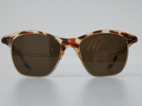 Samco zonnebril. Vintage., Handtassen en Accessoires, Zonnebrillen en Brillen | Dames, Zo goed als nieuw, Zonnebril, Overige merken