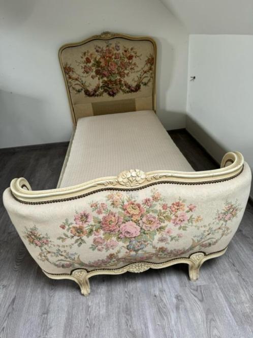 Prachtig Louis XV Stijl Bed, Antiek en Kunst, Antiek | Meubels | Stoelen en Sofa's, Ophalen