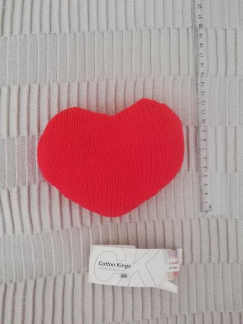 Un cœur pour votre moitié... pour seulement 5 euros !, Hobby & Loisirs créatifs, Tricot & Crochet, Neuf, Tricot, Enlèvement ou Envoi