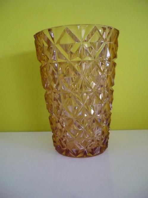 mooie vintage vaas in persglas roze, Antiquités & Art, Antiquités | Vases, Enlèvement ou Envoi