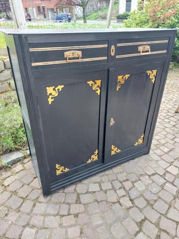 Jolie ancienne armoire relooké 