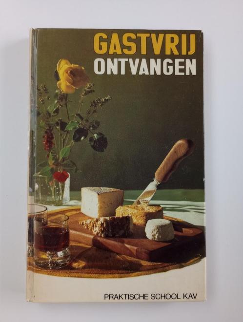 Gastvrij ontvangen : K.A.V., Livres, Livres de cuisine, Utilisé, Entrées et Soupes, Plat principal, Tapas, Snacks et Dim Sum, Gâteau, Tarte, Pâtisserie et Desserts