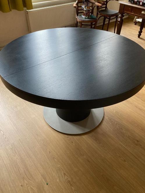 Ronde uitschuifbare eetkamer tafel Granada Boconcept zwart, Huis en Inrichting, Tafels | Eettafels, Zo goed als nieuw, 100 tot 150 cm