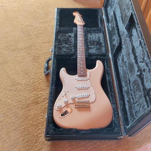 guitare FENDER STRATOCASTER HIGHWAY ONE USA, Musique & Instruments, Instruments à corde | Guitares | Électriques, Comme neuf, Solid body
