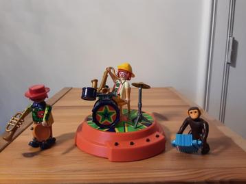 PLaymobil circusclowns en muzikaal podium