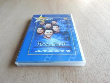 nr.421 - Dvd: team spirit  - drama