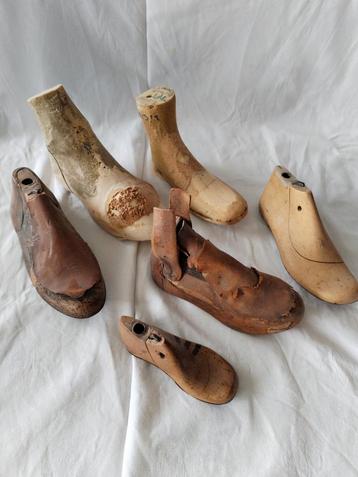 Moules anciens pour chaussures et accessoires orthopédiques