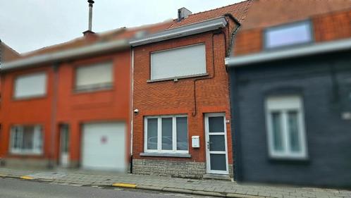 Spacieuse maison d'habitation trois chambres et rénovée, Immo, Maisons à vendre, Province de Hainaut, Jusqu'à 200 m², Maison 2 façades