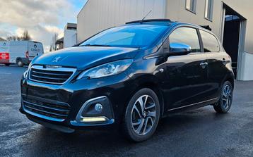 Peugeot 108 1.2 essence - BJ:2015 - 67 000KM - à PLEIN AIR !